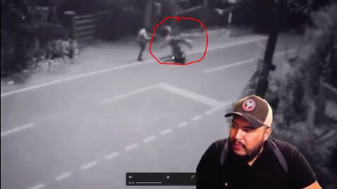 Watch Close!! A DEMON APPEARS out from the mans body!!!