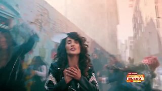 Laura Bryna On Her New Video "Stars Are Falling"