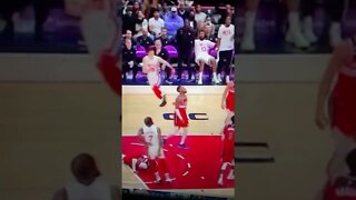 Kevin Durant with the ankle breaker o.0 vs Washington Wizards