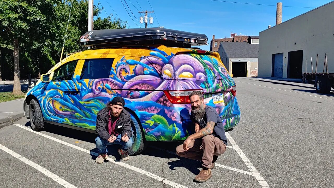 AVeryNice Graffiti Campervan
