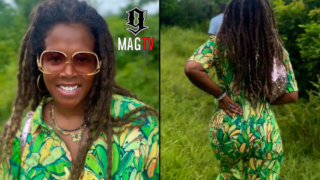 Kelis Is Still In Africa Feeding Huge Elephants! 🐘