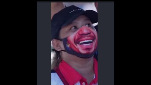 FUNNY DANCER/PRESIDENTIAL CANDIDATES MANNY PAKMAN PAQUIAO