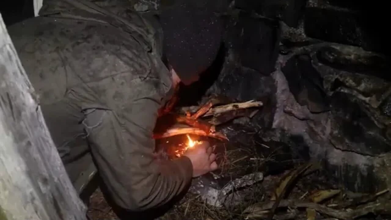 🌧️Camping # in # RELAXING # RAIN # My # Cozy # Bushcraft # Shelter # on an Island Rain Sounds ASMR