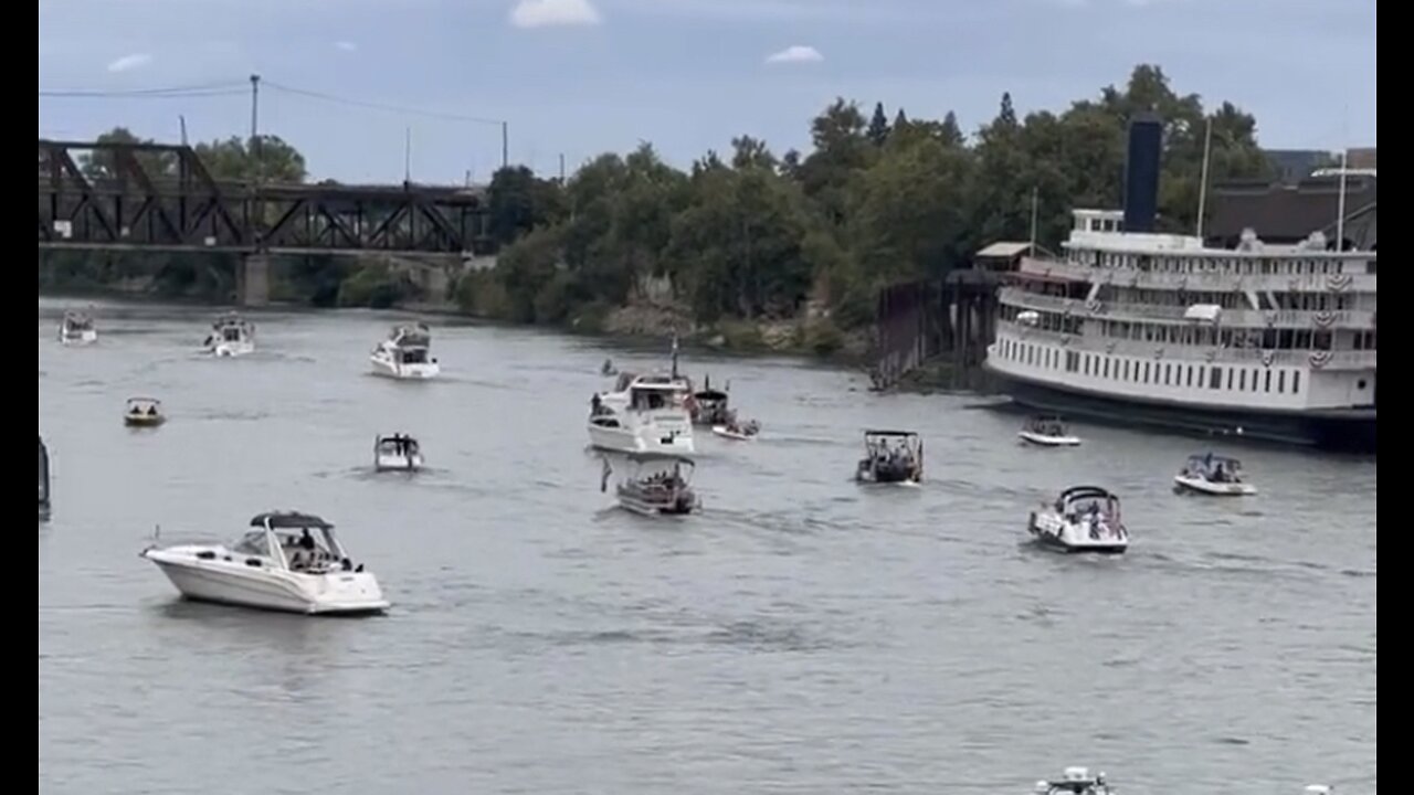 Boat Parade For Trump In Sacramento