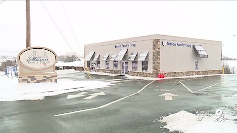 Maysville pharmacy staff braves snowy roads to deliver homebound patients' medicine