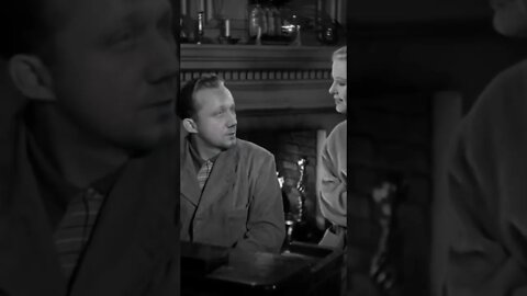 What do you call a broke Santa? Saint Nickel-less 🎅 😄 🤣