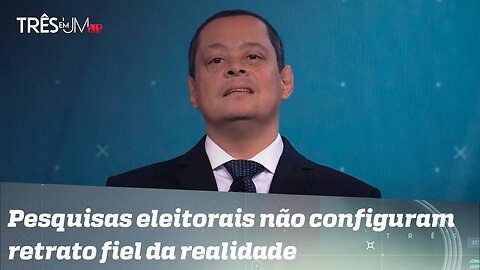 Jorge Serrão: Bolsonaro está mostrando menos do que poderia para focar em destruir Lula e vice-versa