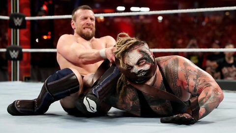 Daniel Bryan vs "The Fiend" Bray Wyatt Strap Match Royal Rumble 2020 Highlights