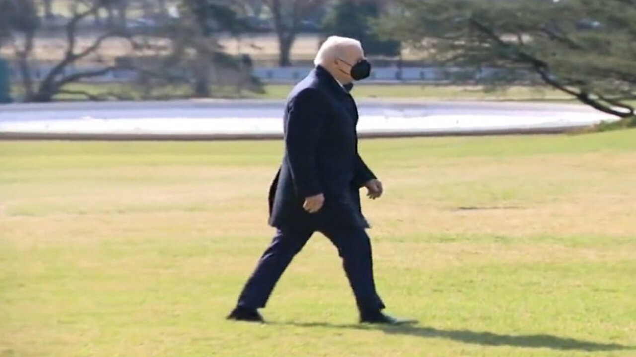 ALERT! Putin Declares A Nuclear Alert While Biden Seems To Not Care