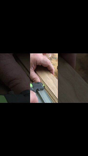 How to Cut Miter Joints #shorts