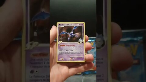 Abrindo um booster de pokemon antigo PT02
