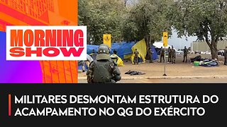 Polícia Militar desocupa acampamento em Brasília