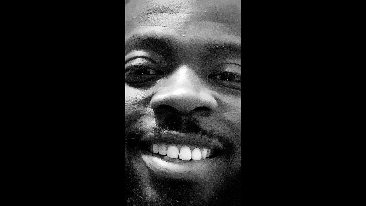 Smiling Warms My Heart #dayodman #eeyayyahh #motivation #warmup #love