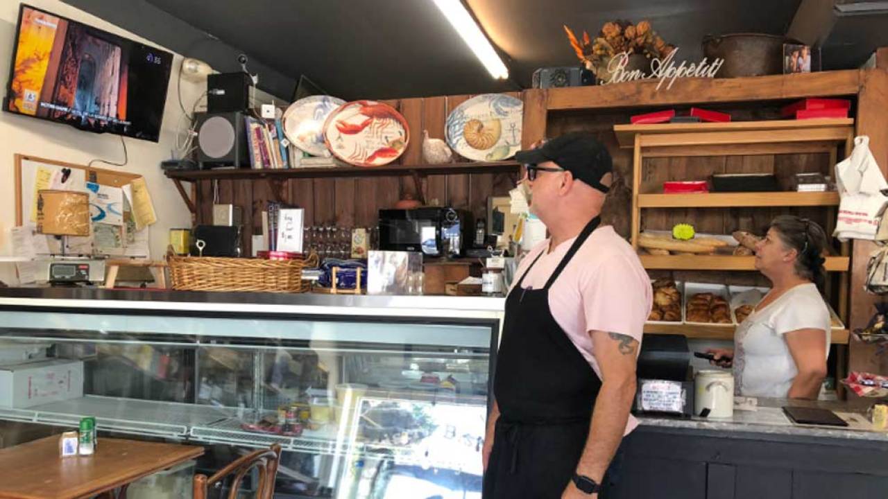 French bakery owner in West Palm Beach reflects on significance of Notre Dame fire