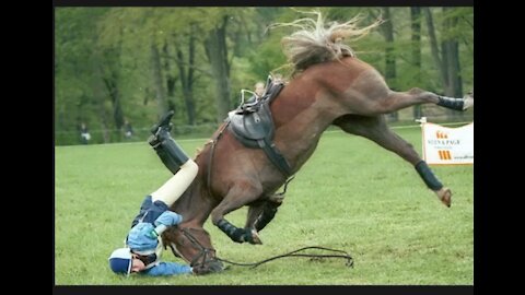 Funny Horse Riding Fails 2021