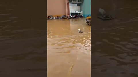 ASÍ QUEDÓ EL CENTRO DE MARACAIBO TRAS LAS LLUVIAS Y LA FALTA DE MANTENIMIENTO #Venezuela