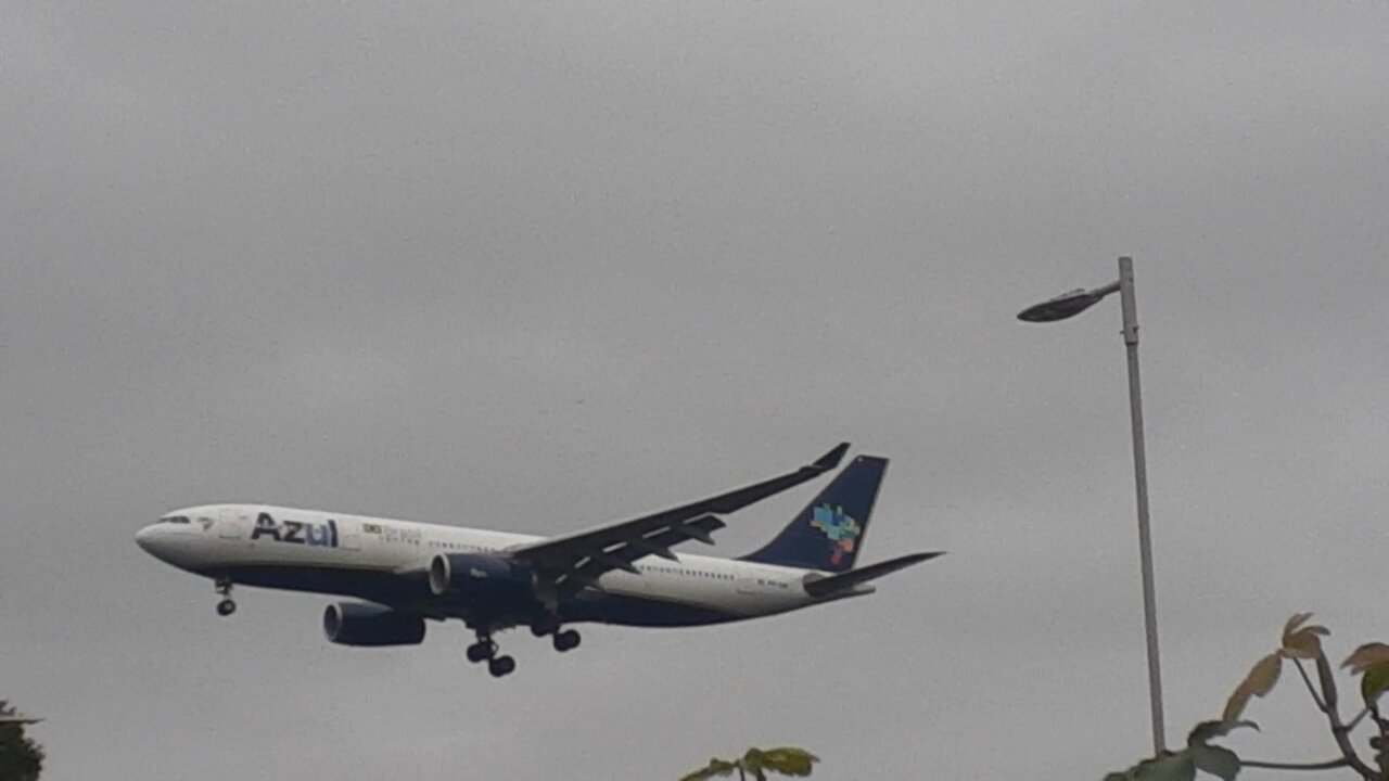 Airbus A330 PR-AIW na aproximação final antes de pousar em Manaus vindo de Campinas 31032021