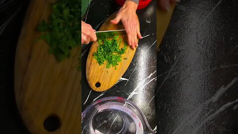 Everyone LOVES ❤️ Fresh CILANTRO for SPRING ROLLS! 😀👍🌿 #shorts #viral #trending #tiktok #health