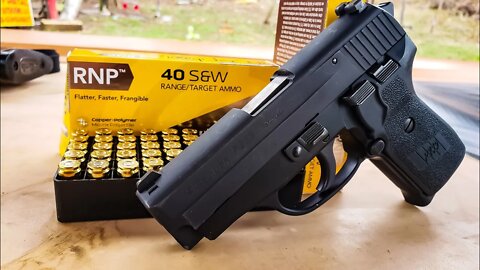 Sig P239 - 40 S&W