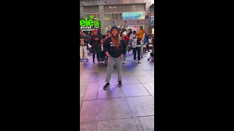 Bend it over🤭🔥blooper