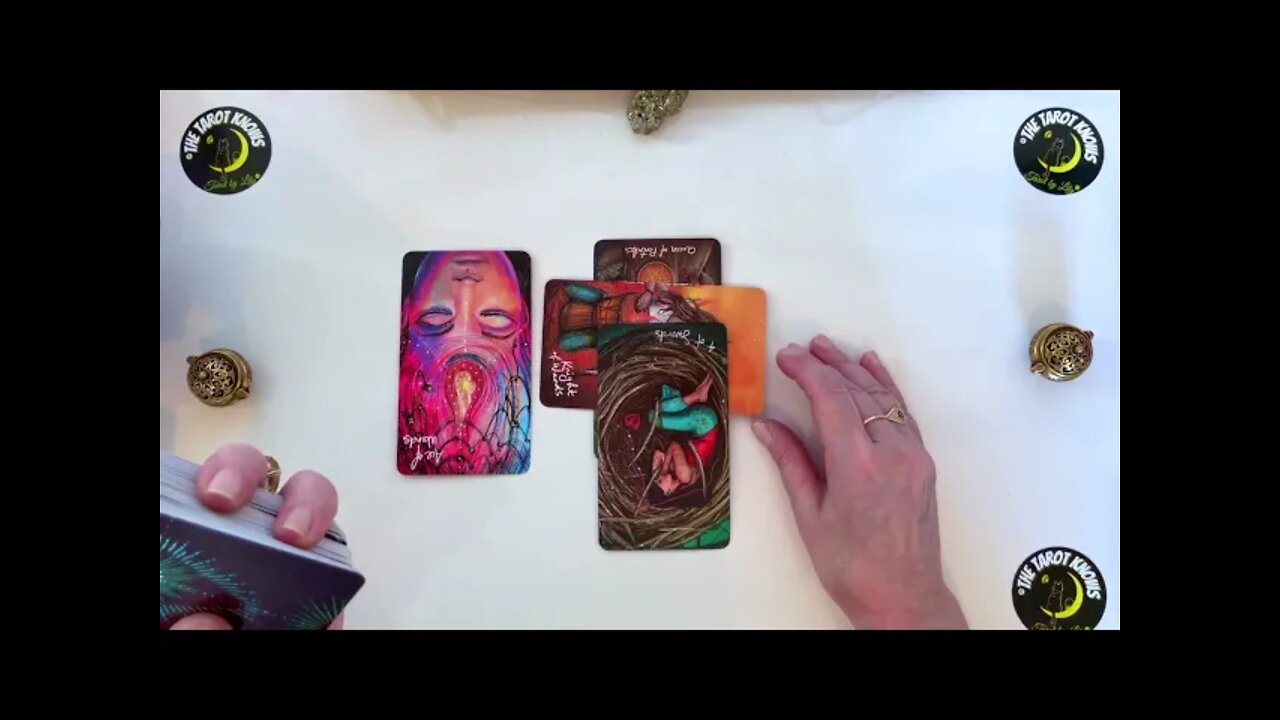 🔴 HAS THE QUEEN CALLED HARRY & MEGHAN'S BLUFF OVER LILIBET? Will H get his security? #thetarotknows