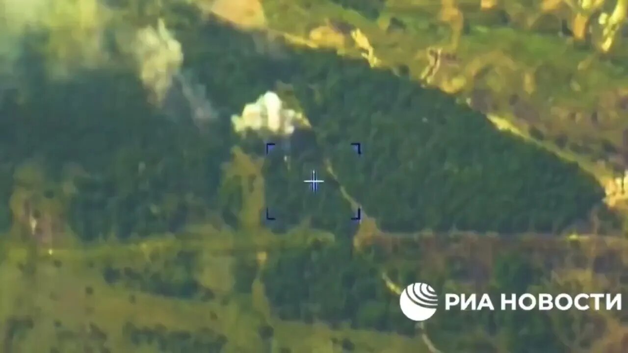 Russian Counter-Battery Artillery Destroys Ukrainian Self-Propelled Gun Hidden In The Forest