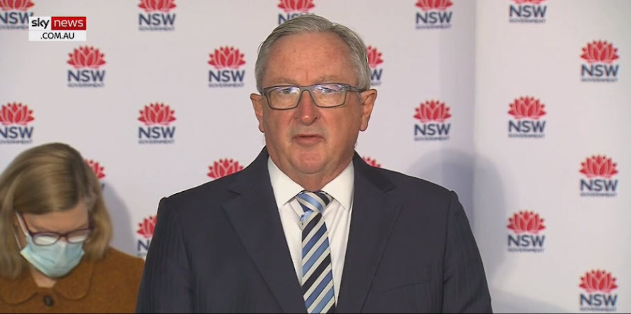 Hazzard: Anti-vaxxers 'obviously live in another universe'