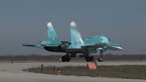 Russian Su-34 Airstrike Destroys Ukrainian Convoy