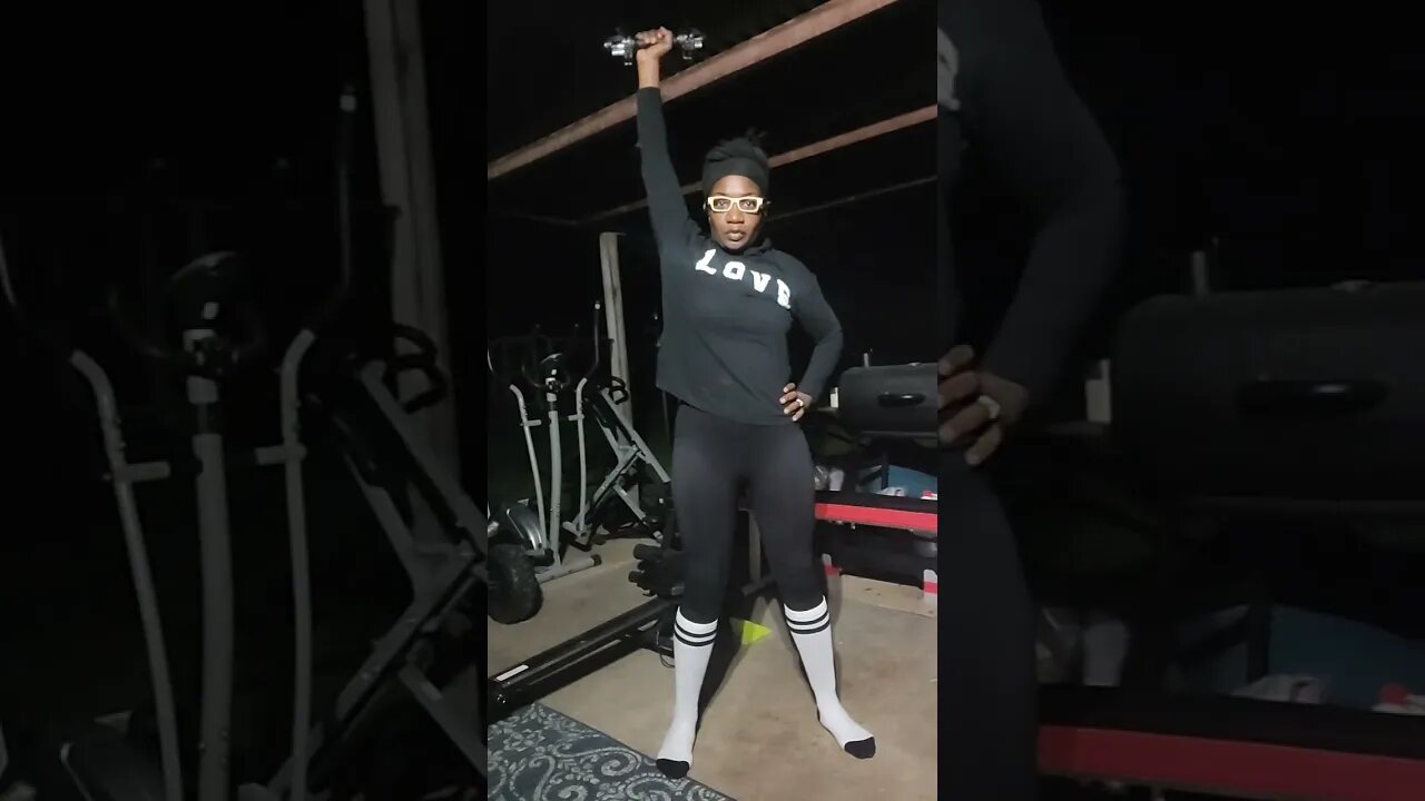 Motivation Monday | SINGLE ARM TRICEP EXTENSION | WEEK 45 (of 52) #challenge