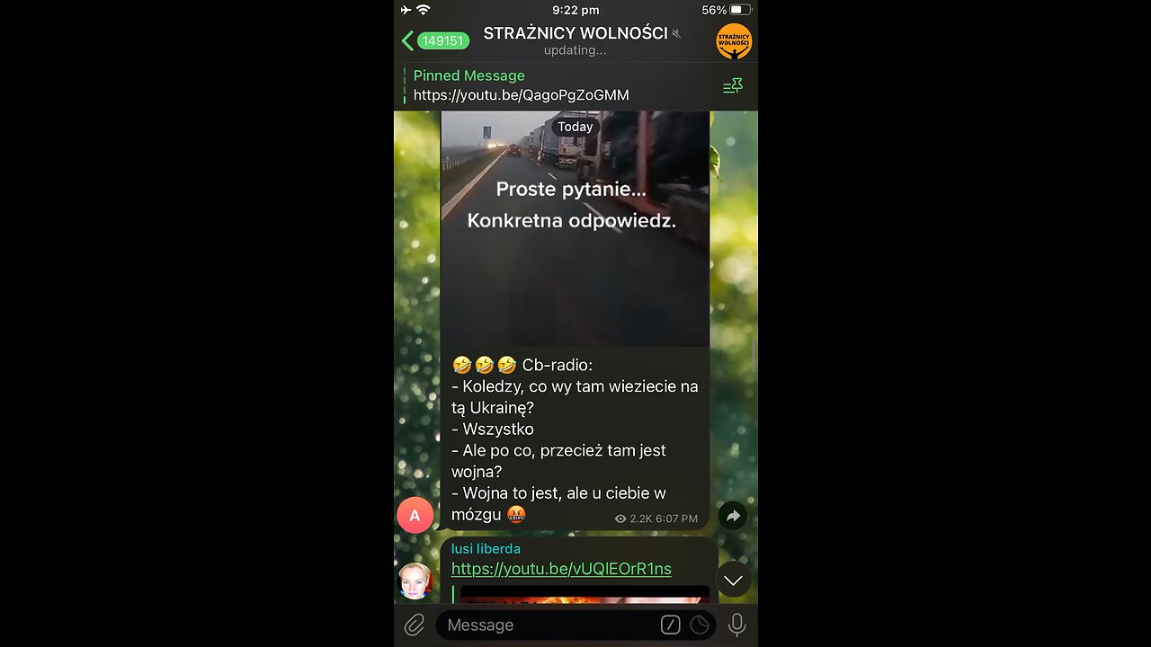 Truck drivers from Poland π΅π± to Ukr πΊπ¦- they say no war is there