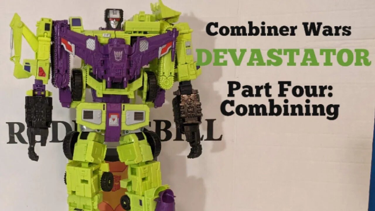 Combiner Wars Devastator Review Part Four- Forming DEVASTATOR - Titan Class Review by Rodimusbill