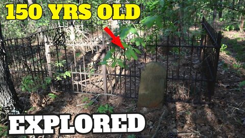 Exploring Old GraveYard in backwoods of Alabama (150 years old)