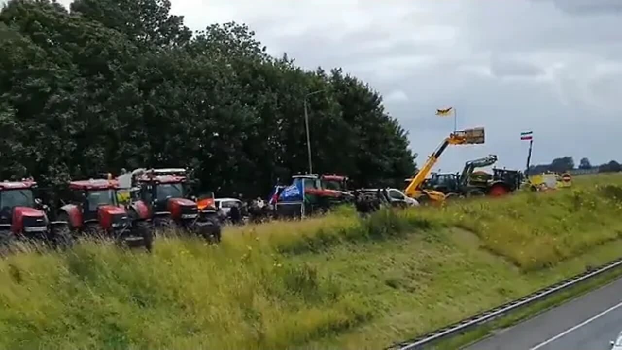 Deutsche Bauern protestieren in Oldenburg aus Solidarität mit ihren niederländischen Brüdern