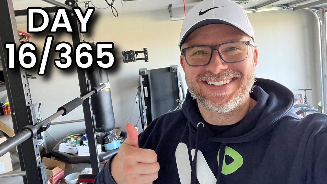 🔴LIVE - Workout w/ SilverFox - Day 16/365