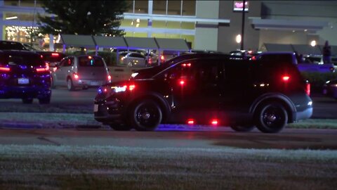 Man dies, sister in critical condition after crash following Menomonee Falls fireworks display