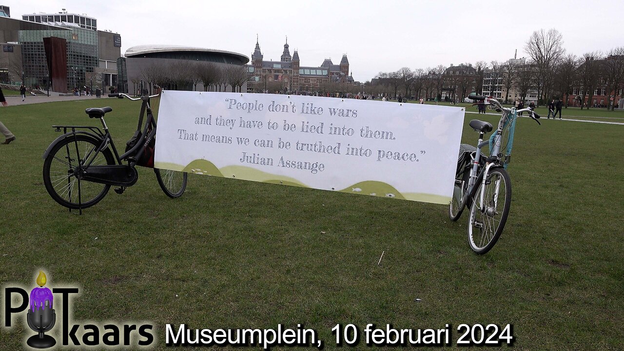 persvrijheid stopt oorlog - demonstratie Museumplein Amsterdam voor de vrijlating van Julian Assange