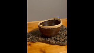 Turning a live edge Walnut bowl