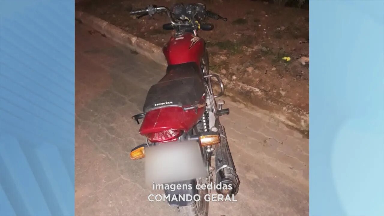 Motocicleta que era produto de furto recuperada no mãe de deus em Gov. Valadares
