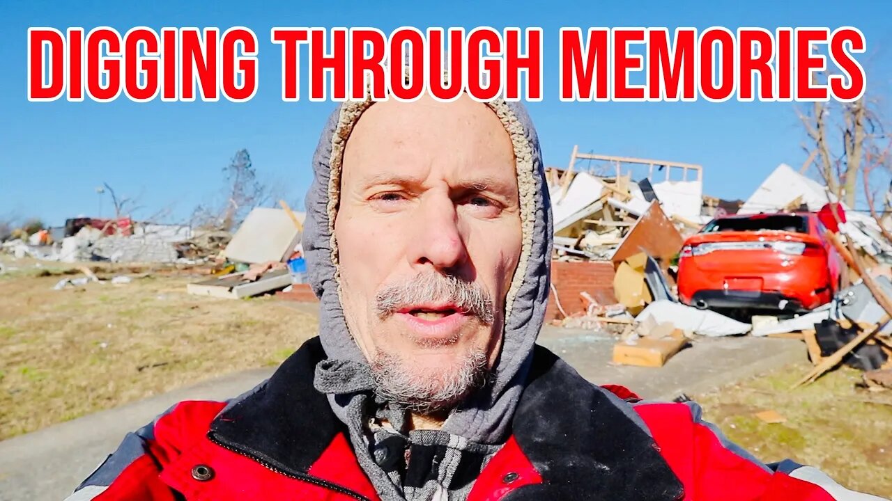 SALVAGING TORNADO RUBBLE | SAVING VINTAGE KEEPSAKES | DAWSON SPRINGS, KENTUCKY | DECEMBER 10, 2021