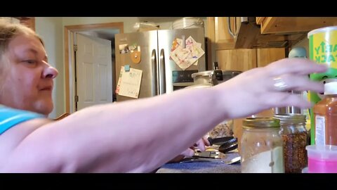 Canning chili and tomato sauce