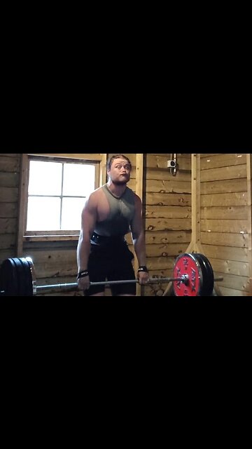 3x4 150 Kgs Paused Deadlifts. Last Set.