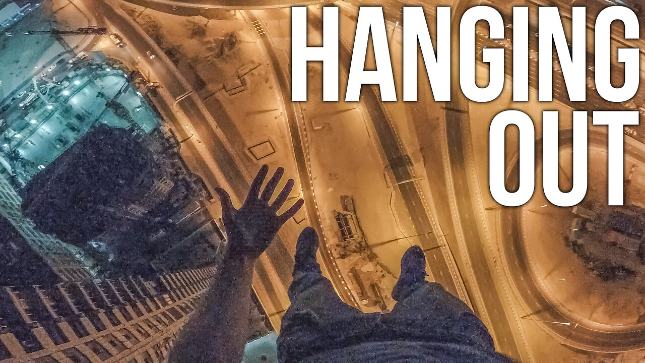 Hanging Out Over Dubai - LITERALLY!
