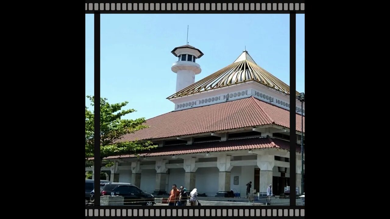 Peninggalan Sejarah Islam di Indonesia - Masjid Sunan Ampel