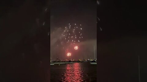 🎇
