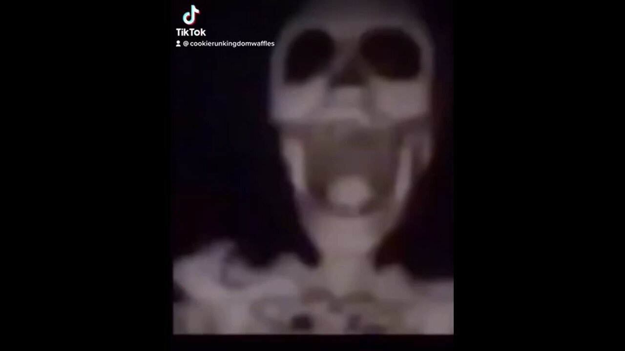 Skeleton hanged on fan.... (memes)