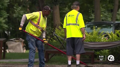 Keeping workers safe while in the blistering heat