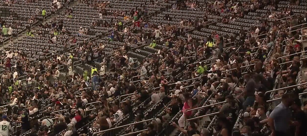 Allegiant Stadium comes alive after first Raiders game with fans