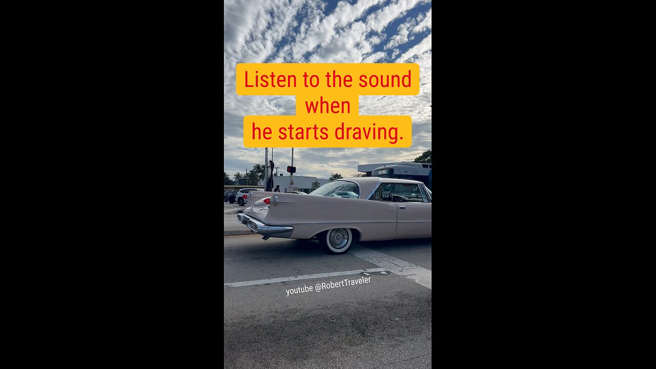 Listen to the sound when he starts draving. #vintagecar #classiccar #classiccars #vintage #vintage