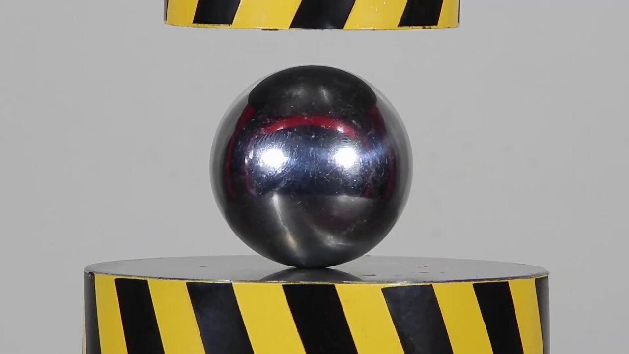 HIDRAULIC PRESS VS STEEL BALL