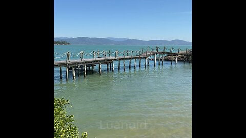 Guiando você pelo paraíso: Praia da Ponta dos Ganchos em Governador Celso Ramos